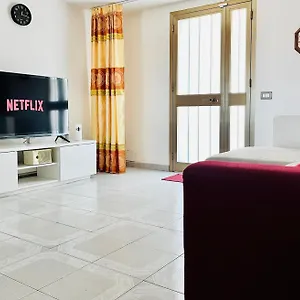 Apartment Domus Aurea - Intero Ed Indipendente Con Giardino